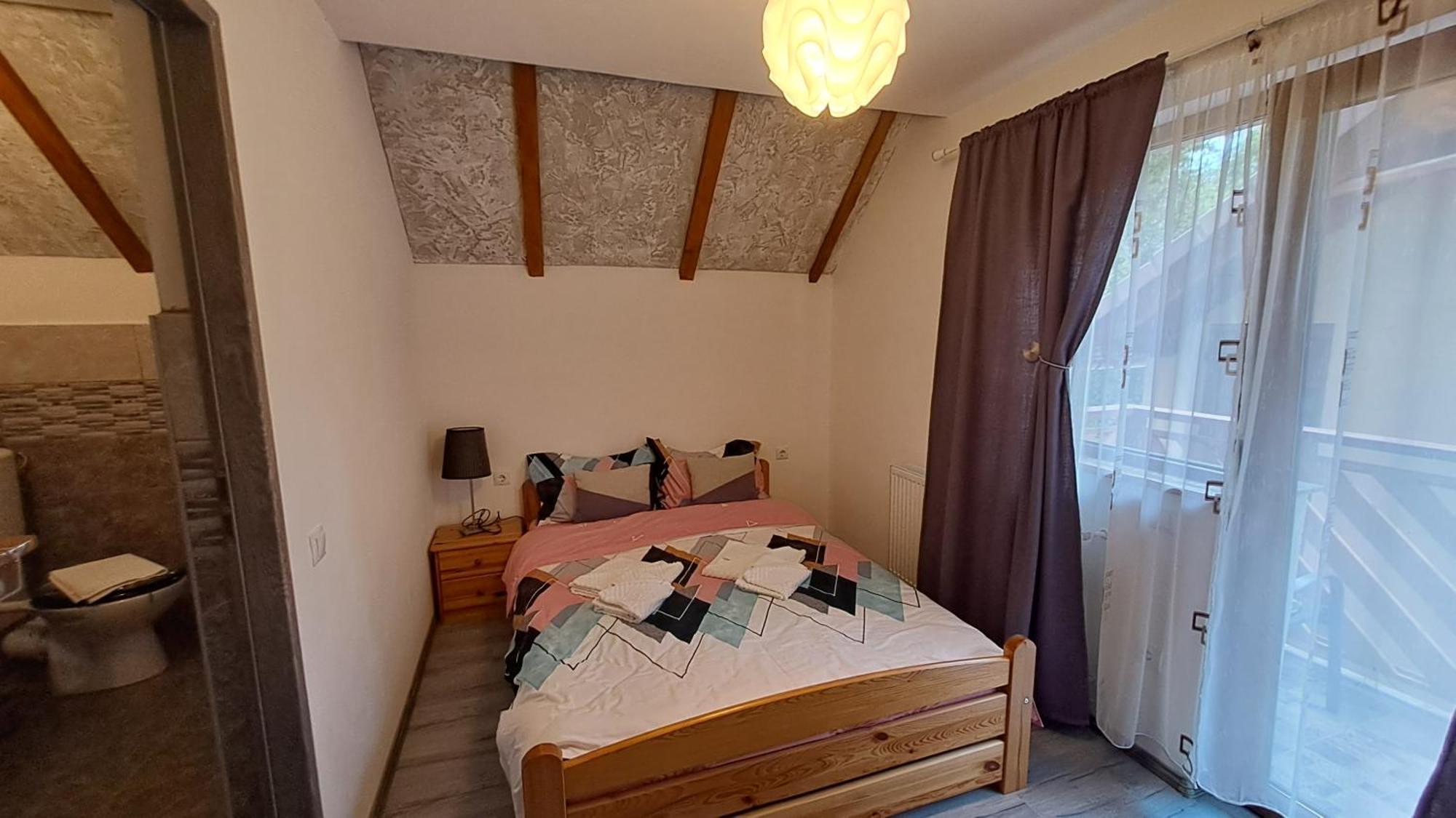 Vis Implinit Hotel Cîrţişoara Kültér fotó