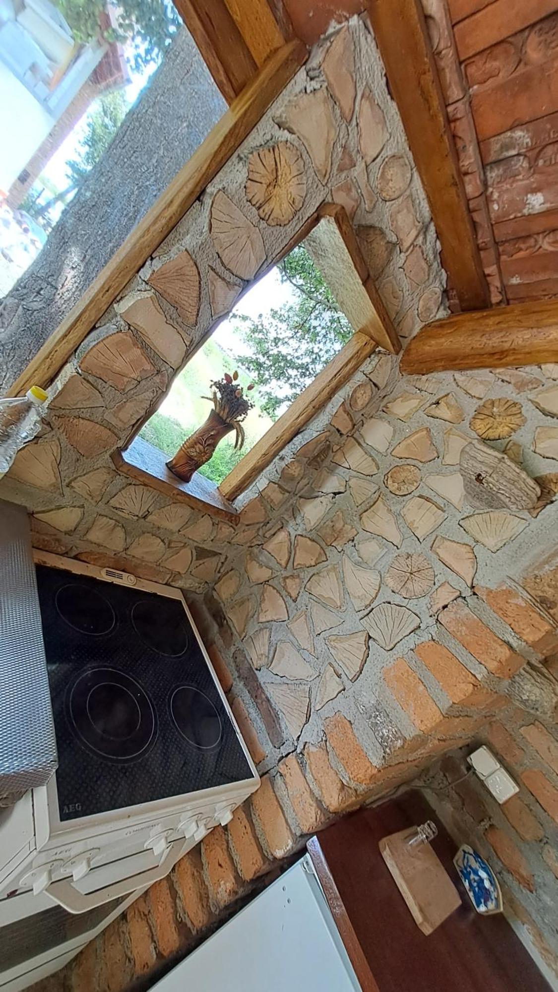 Vis Implinit Hotel Cîrţişoara Kültér fotó